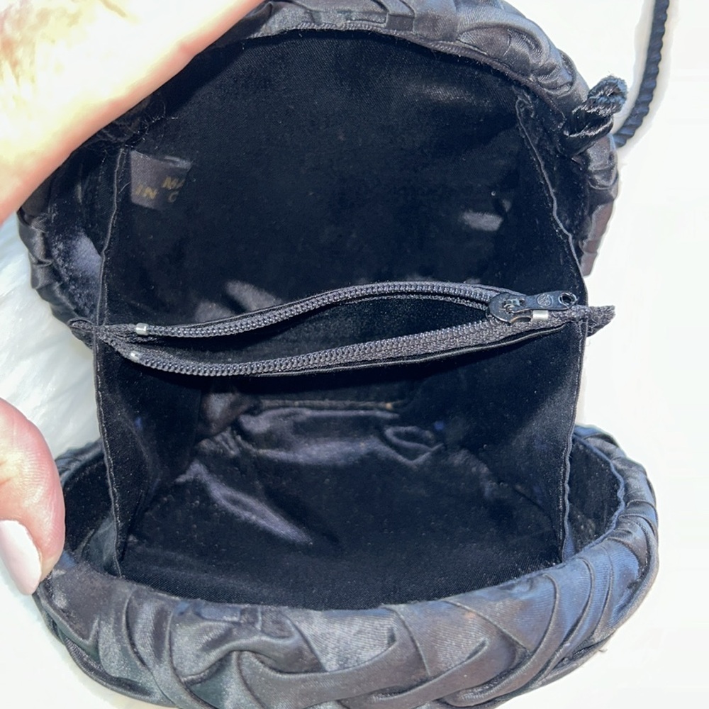 ⭐️Lancôme⭐️Black Satin Woven Purse/Clutch - Picture 6 of 10